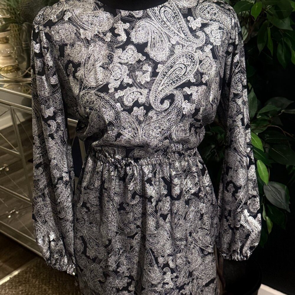 MICHAEL Michael Kors Silver and Black Paisley Print Dress